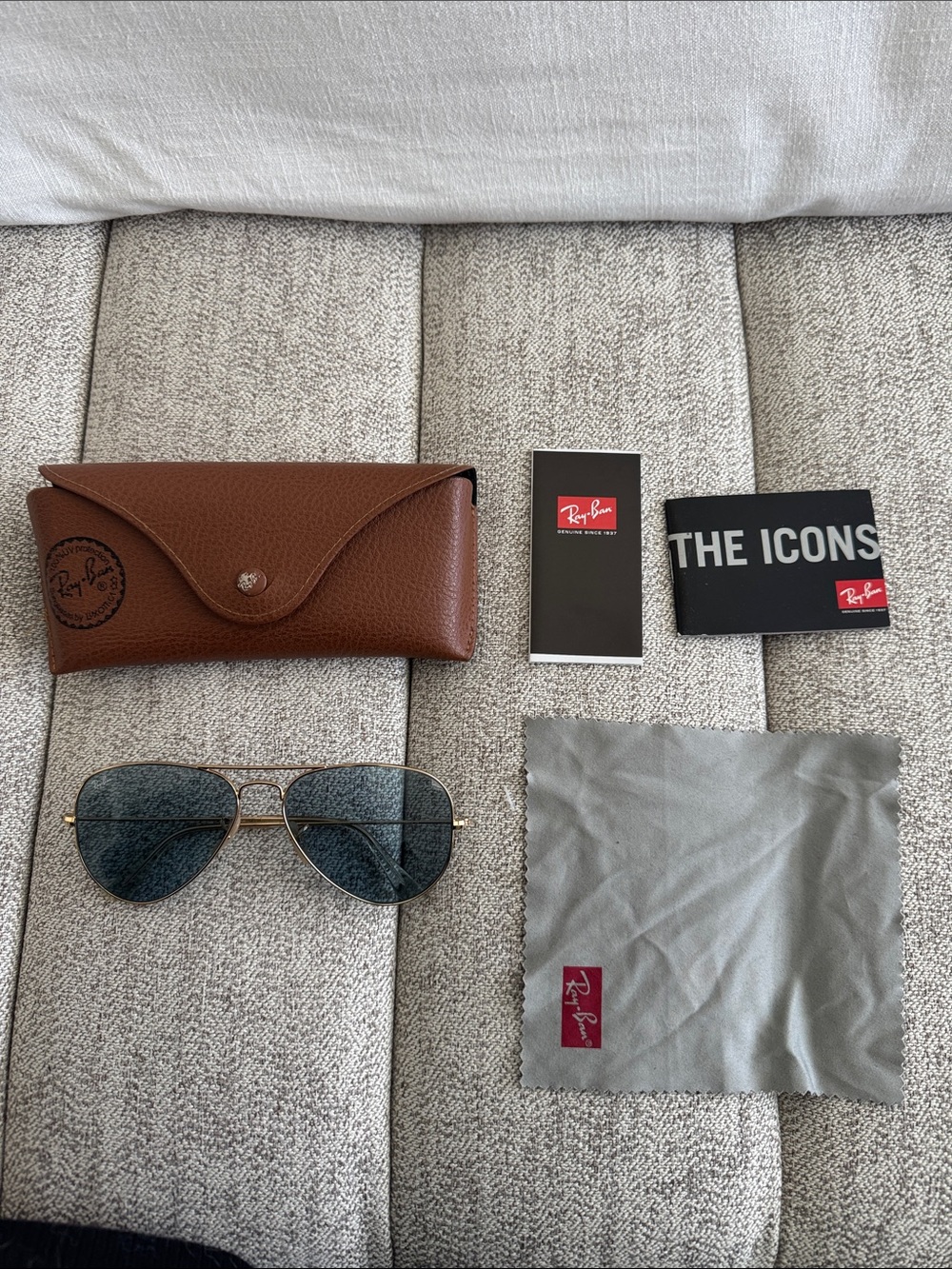 Ray-Ban Aviator Gold Frame with Dark Blue Lens - Special Series